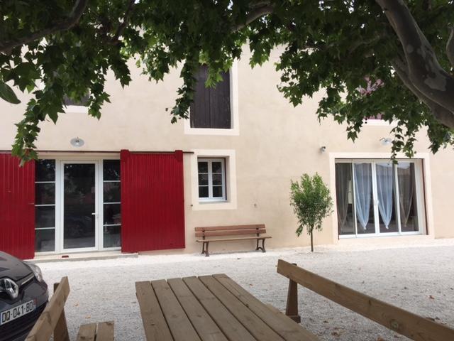 Mas Viala Villa Vauvert Exterior photo